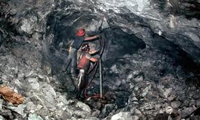 Inspecciona Profepa lagunas de desechos peligrosos en la mina de Carrizalillo; es para presionar, dicen ejidatarios