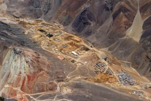 Anuncian ejidatarios demanda a minera transnacional