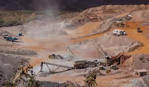 Sacan ejidatarios de Carrizalillo a empleados de la mina que monitoreaban lixiviados