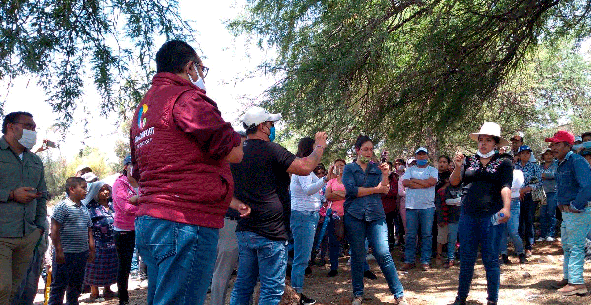 En reunión fallida, comunidad amenaza a autoridades para detener labor minera